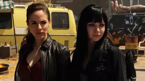 Lost Girl S2E1