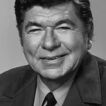 Claude Akins