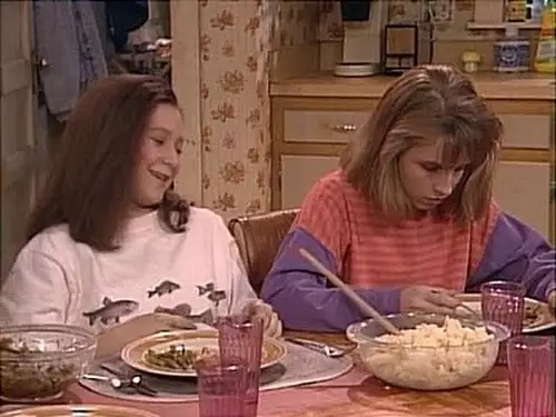 Roseanne S2E12