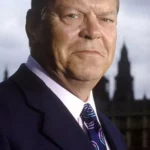 Warren Clarke