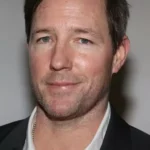 Edward Burns