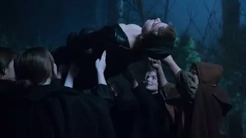 Salem S1E9