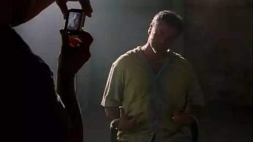 Burn Notice: Operação Miami S1E12