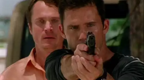 Burn Notice: Operação Miami S1E10