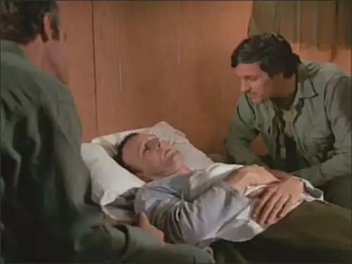 M*A*S*H S4E12