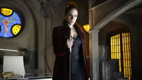 Lost Girl S2E13