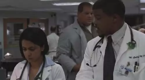 ER: Plantão Médico S10E3