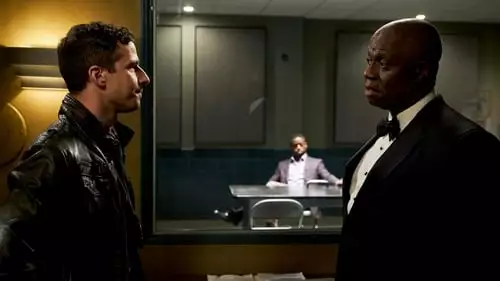 Brooklyn Nine-Nine: Lei e Desordem S5E14