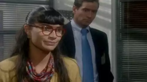 Betty, a Feia S1E96