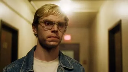 Dahmer: Um Canibal Americano S1E1