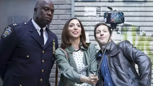 Brooklyn Nine-Nine: Lei e Desordem S3E4