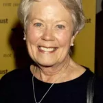 Annette Crosbie