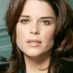 Neve Campbell