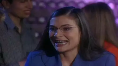 Betty, a Feia S1E326
