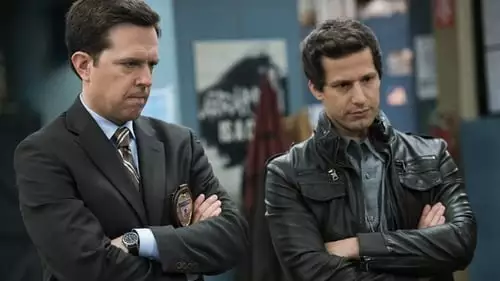 Brooklyn Nine-Nine: Lei e Desordem S2E8