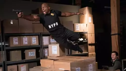 Brooklyn Nine-Nine: Lei e Desordem S1E14