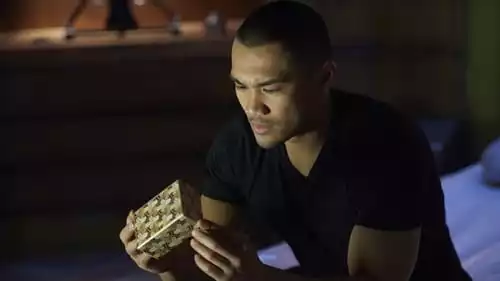 Dark Matter S1E1