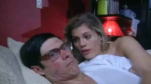Betty, a Feia S1E229