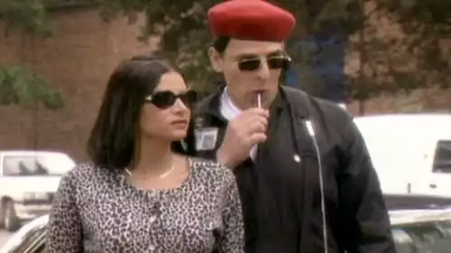 Betty, a Feia S1E91