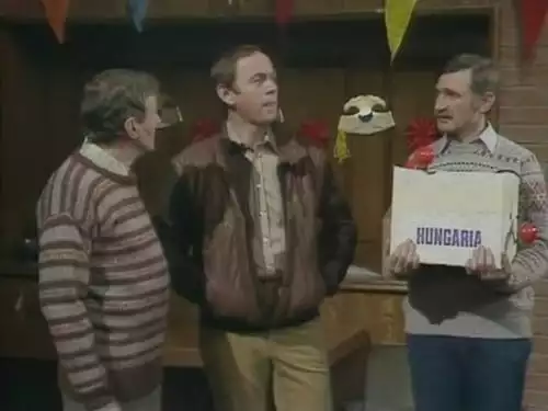 Ever Decreasing Circles S1E5