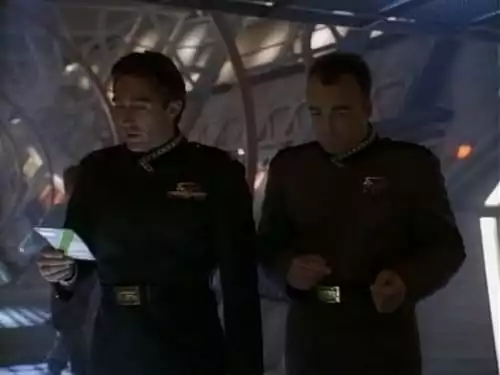 Babylon 5 S0E1