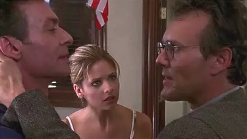 Buffy: A Caça-Vampiros S2E8