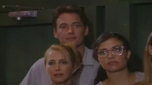 Betty, a Feia S1E256