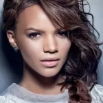 Leslie Grace