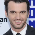 Tony Dovolani