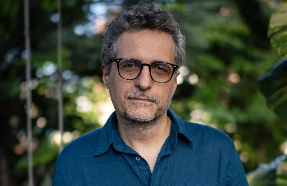 Descubra a Filmografia de Cléber Mendonça Filho: Melhores Filmes e Análise