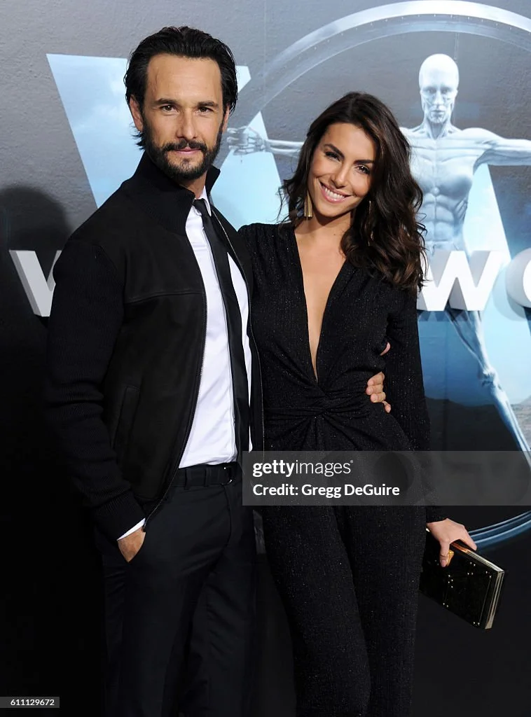 Rodrigo Santoro: A Busca Contínua por Novos Desafios na Carreira