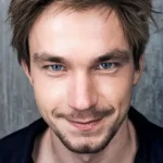 Александр Петров