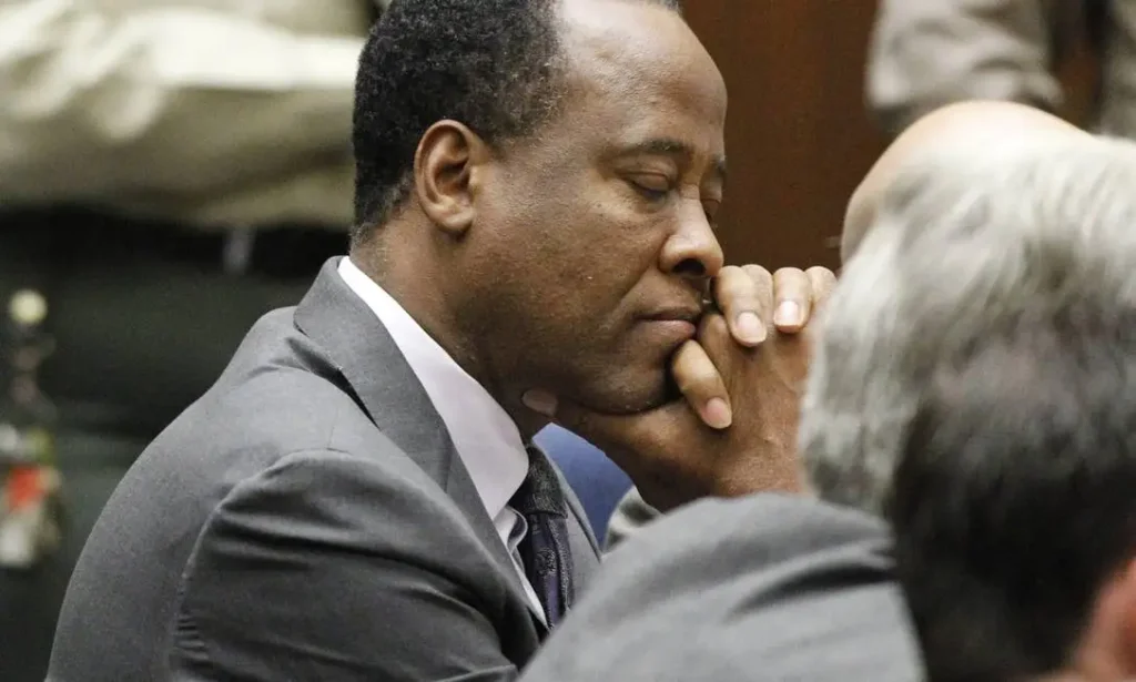 Conrad Murray e a morte de Michael Jackson: o que a Justiça concluiu sobre o caso